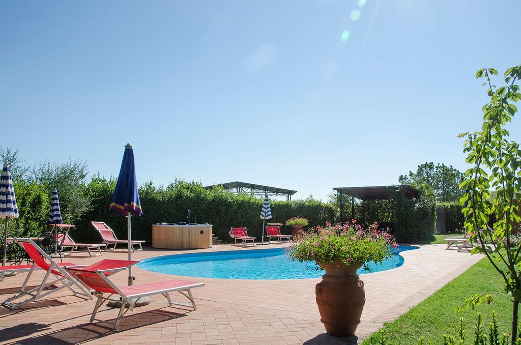 Intero Appartamento Con Private Pool E Jacuzzi Podere Settefrati 몬타이오네 외부 사진